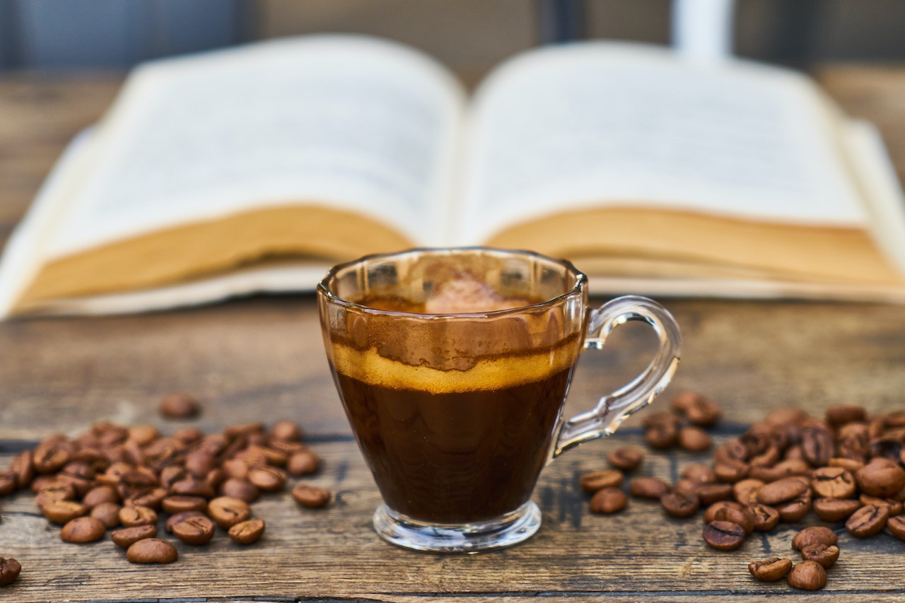 Latte macchiato vs. café latte. Quelles sont les différences ? :: Green  Plantation